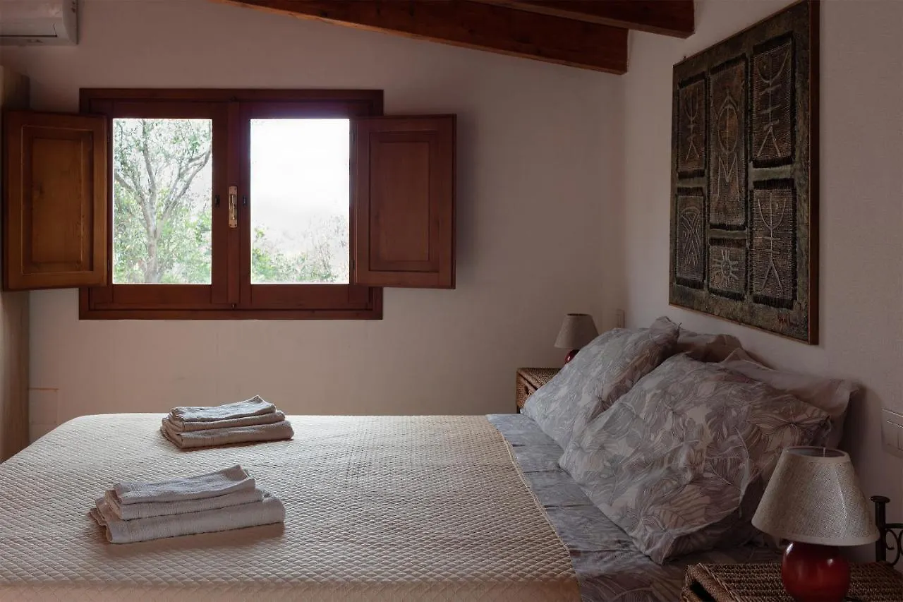 Sa Guardia De Ferricci Bed & Breakfast Solanas
